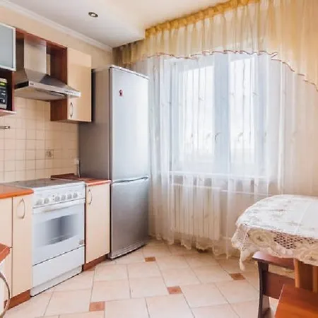 Apartment Kvartira Na Surhanava 76 Minsk
